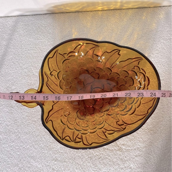 Vintage Indiana Glass Amber Glass Textured Grape Bowl Fruit Bowl - Picture 4 of 11